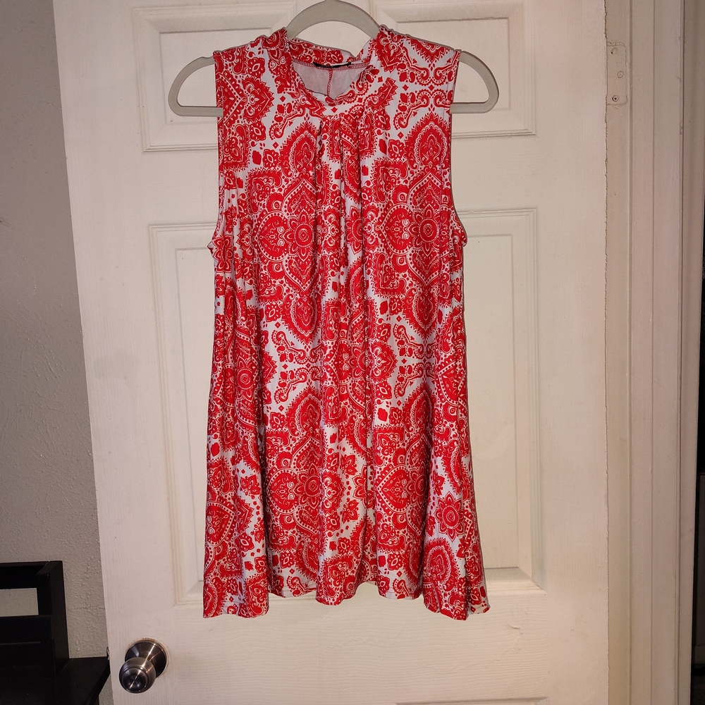 Lily Red and White Paisley Top